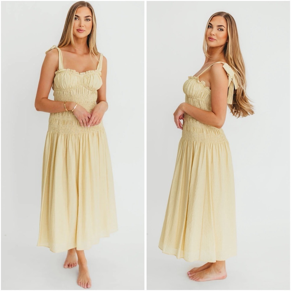 Moon River Yellow Smocked Midi Summer Dress Adjustable Tie Strap Shirred Size M
